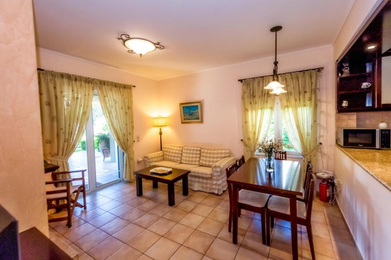 Wave And Sea Holiday Home Barbati Esterno foto