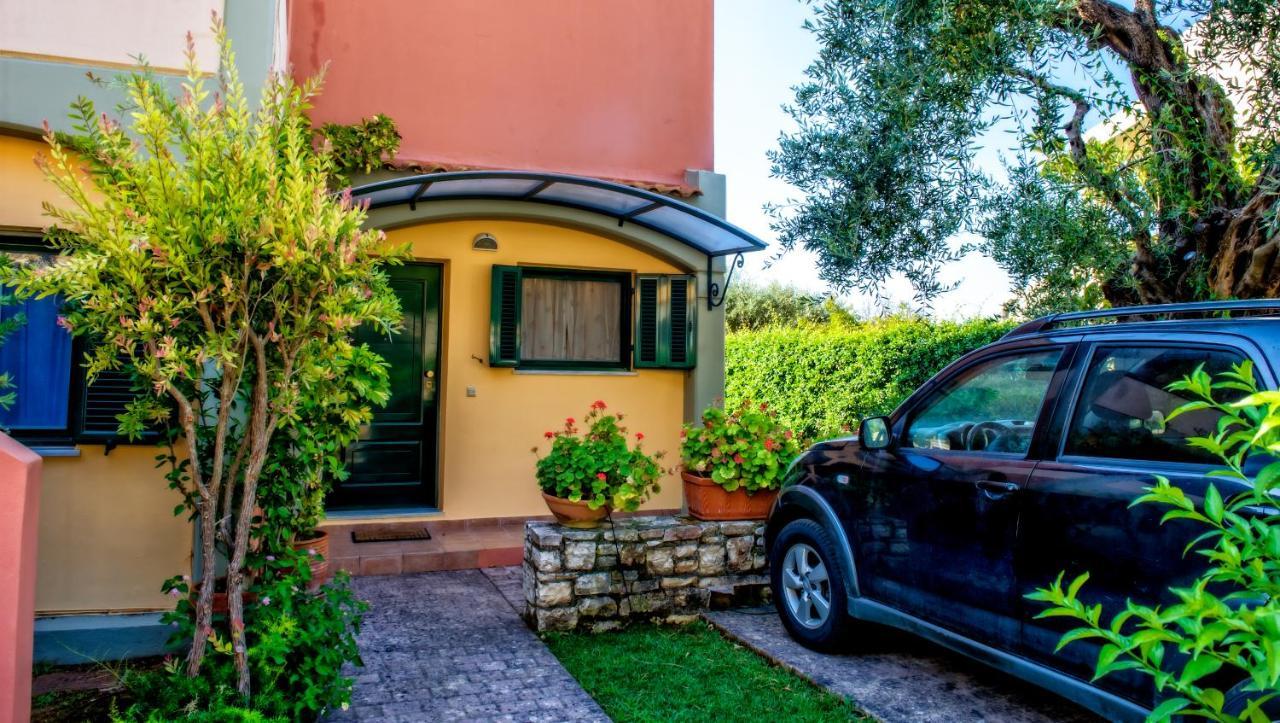Wave And Sea Holiday Home Barbati Esterno foto